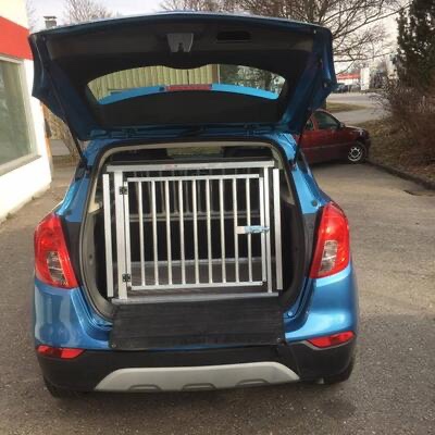 Einzelhundebox mit stabiler Front